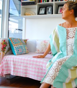 FREE PATTERN - Kaftan - by Beach Vintage and brought to you by www.feedourlife.blog