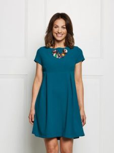 FREE PATTERN - Button Back Baby Doll Dress - by Love Sewing Mag and brought to you by www.feedourlife.blog