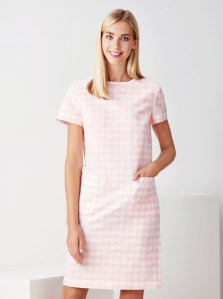 FREE PATTERN - Twiggy Shift Dress by Amanda Walker and brought to you by www.feedourlife.blog