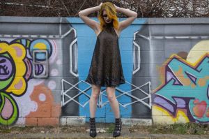 FREE PATTERN - Laelia Tunic Dress - by Mood Sewciety and brought to you by www.feedourlife.blog