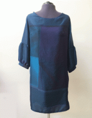 FREE PATTERN - Bubble Sleeve Dress - by Sew Different and brought to you by www.feedourlife.blog