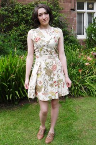 FREE PATTERN - Thrifty Summer Dress - by Culture of Thrift and brought to you by www.feedourlife.blog