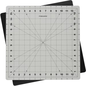 Fiskars 14 x 14 inch self healing rotating cutting mat - for smaller cutting projects (Amazon paid link)