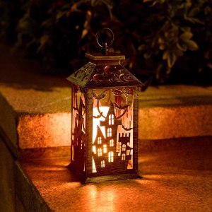 Halloween Lantern with timer function (Amazon paid link)